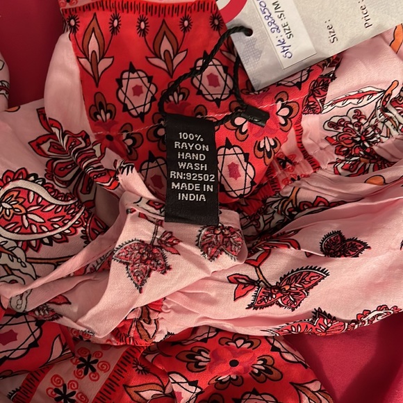 NWT. Dress by Sacred Threads.  S/M.  BL/RD2.  222505 - Picture 5 of 5